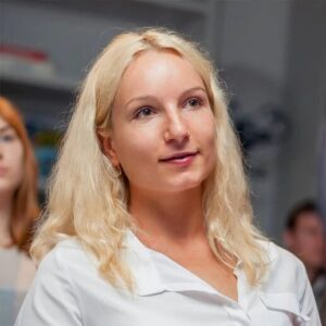 Interview with Alla Petrychenko, co-founder of the Ukrainian platform Shop-Express